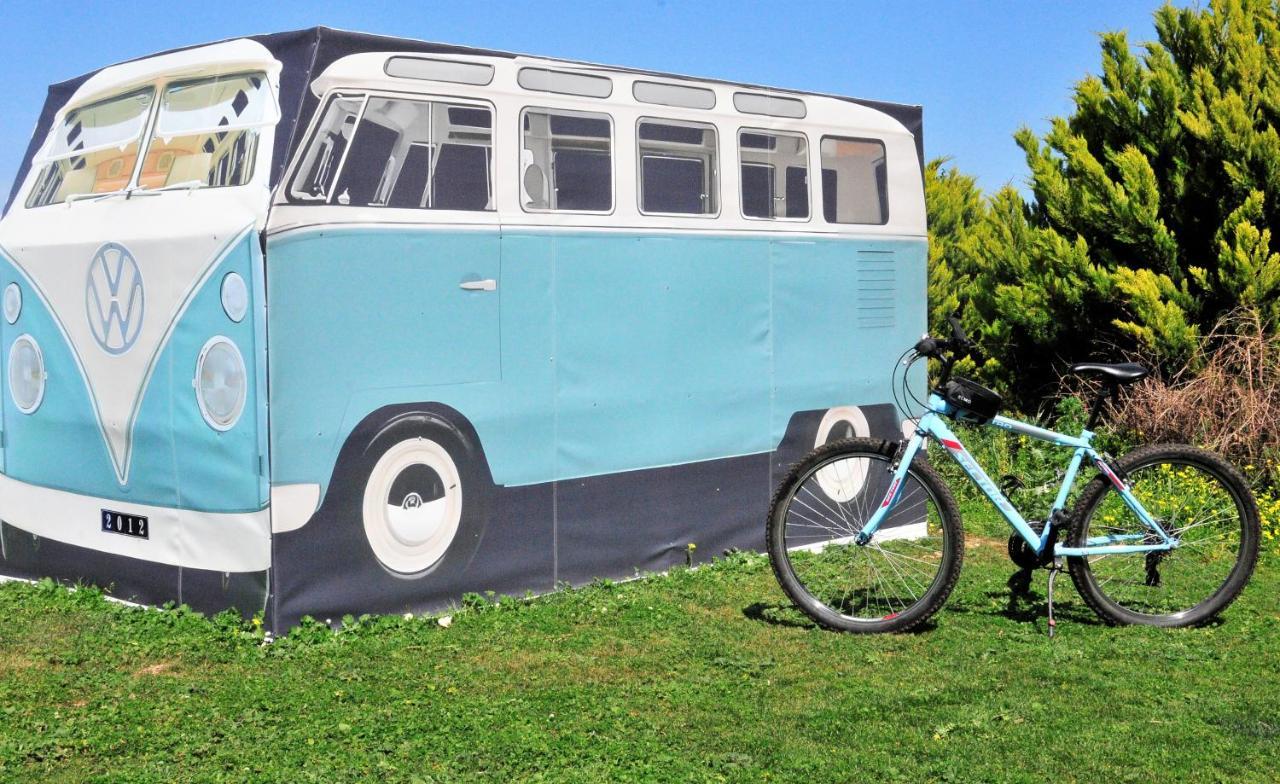 Villa Cornelia Hippie Magic Bus Kíssamos Exterior foto