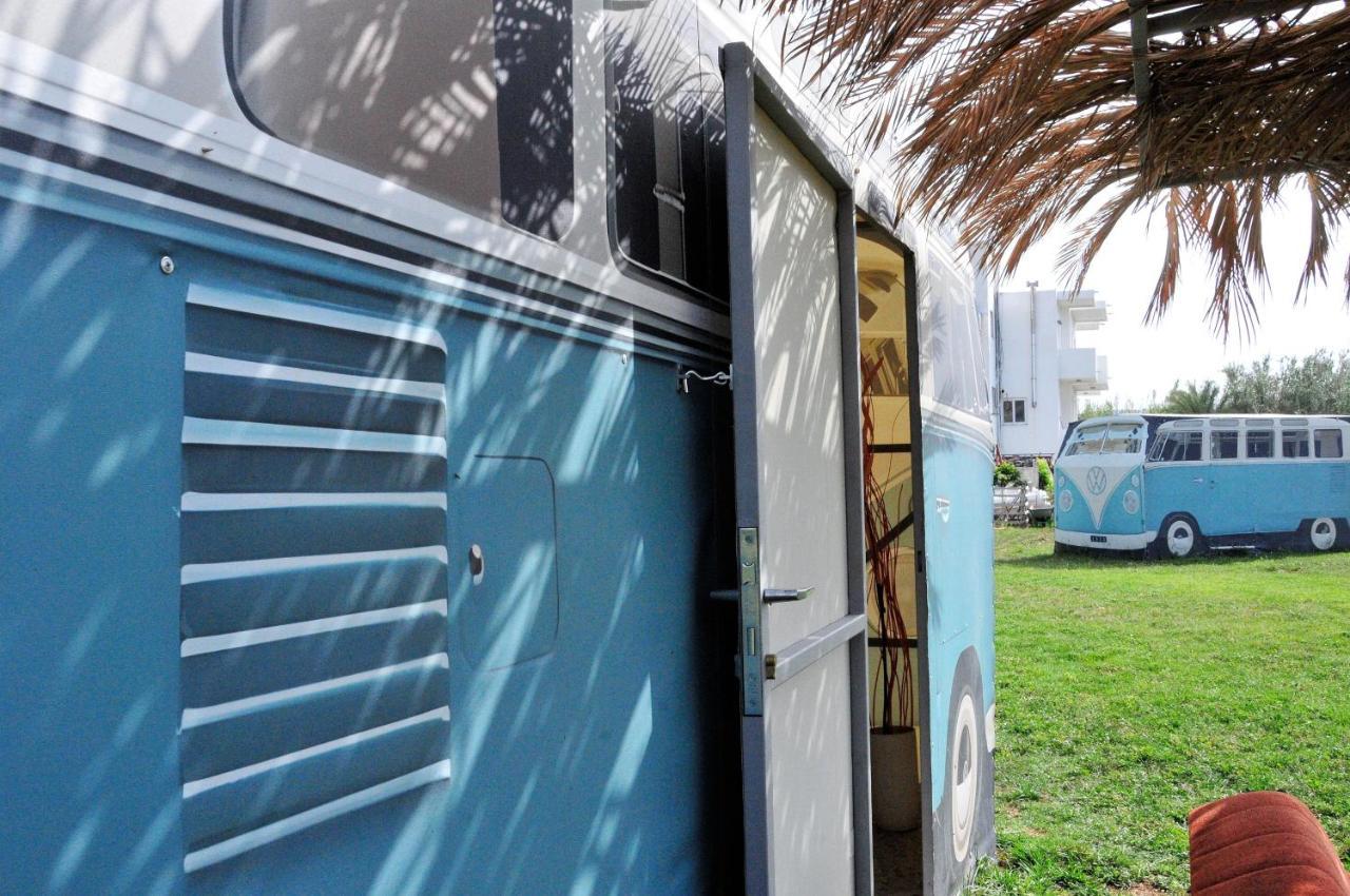 Villa Cornelia Hippie Magic Bus Kíssamos Exterior foto
