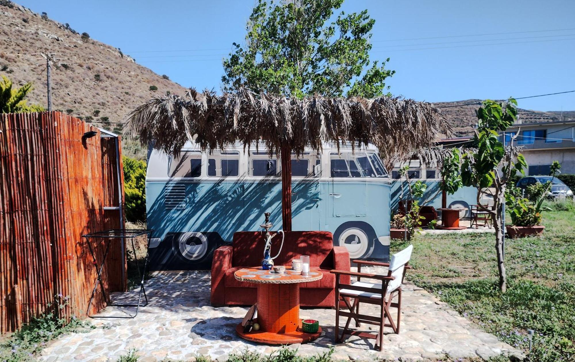 Villa Cornelia Hippie Magic Bus Kíssamos Exterior foto