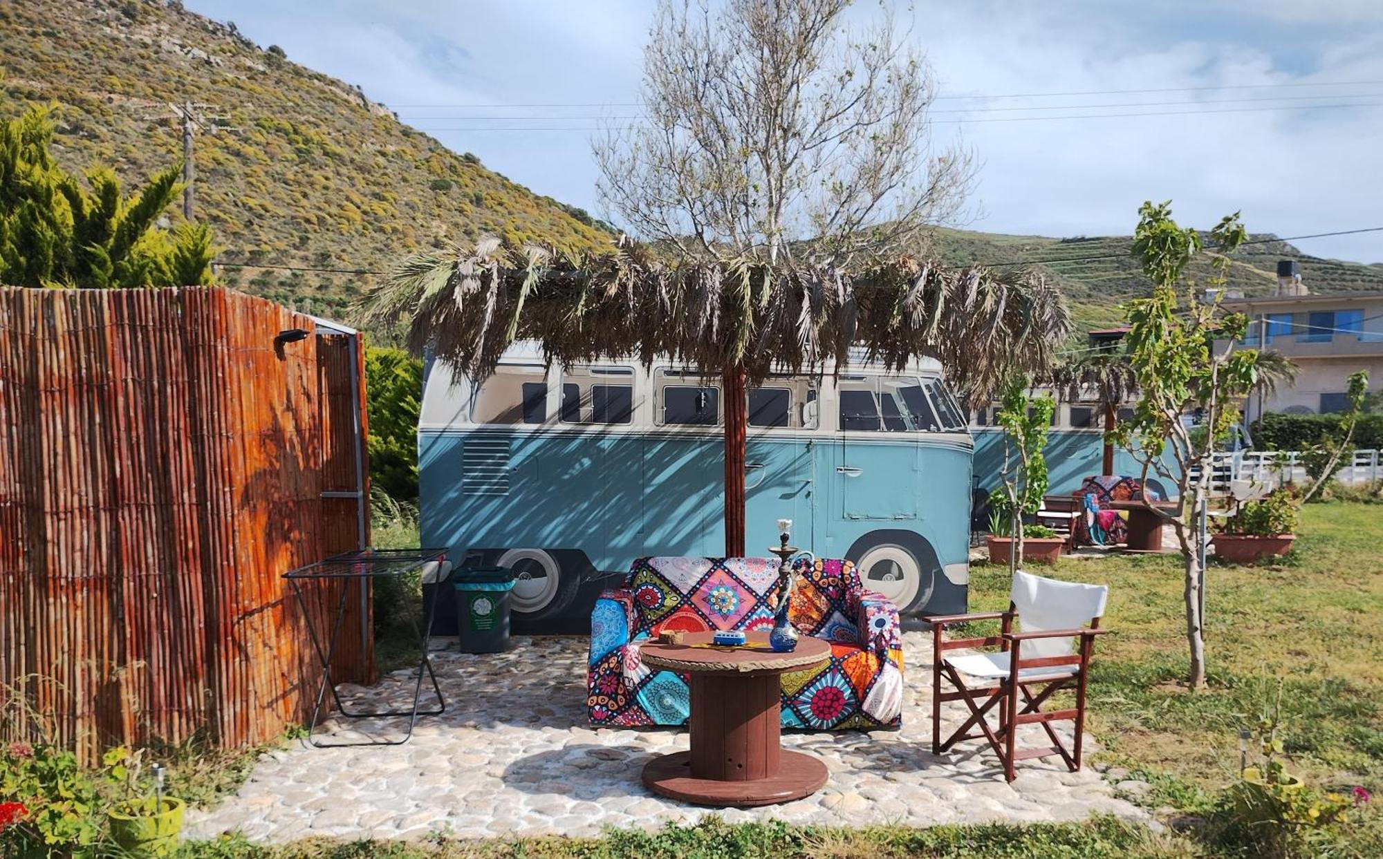 Villa Cornelia Hippie Magic Bus Kíssamos Exterior foto